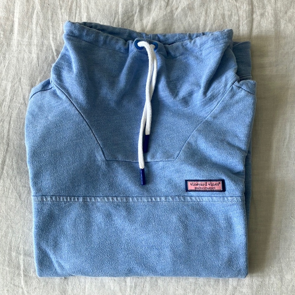 Vineyard Vines Funnel Shep Shirt - Like New!